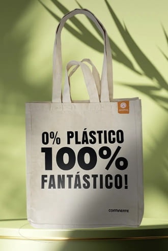 A continente goodbag design with the text "0% plastico, 100% fantástico!"